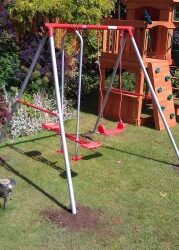 Plum Products Hillius Metal Pole Set