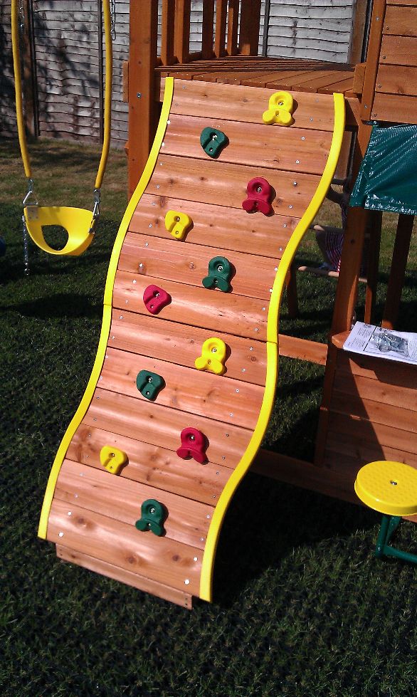 CLIMBING FRAME INSTALLER, BUILDER, INSTALLATION, SELWOOD, ACTION, PLUM, RAINBOW, NI CLIMBING FRAMES532
