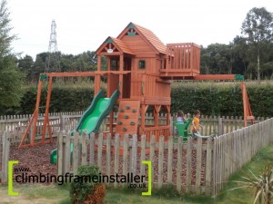 The Selwood Skyfort Climbing Frame