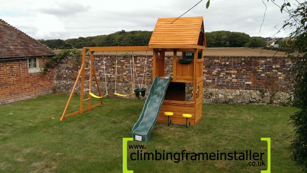 Selwood Products Osborn Climbing Frame Climbing Frame Installers