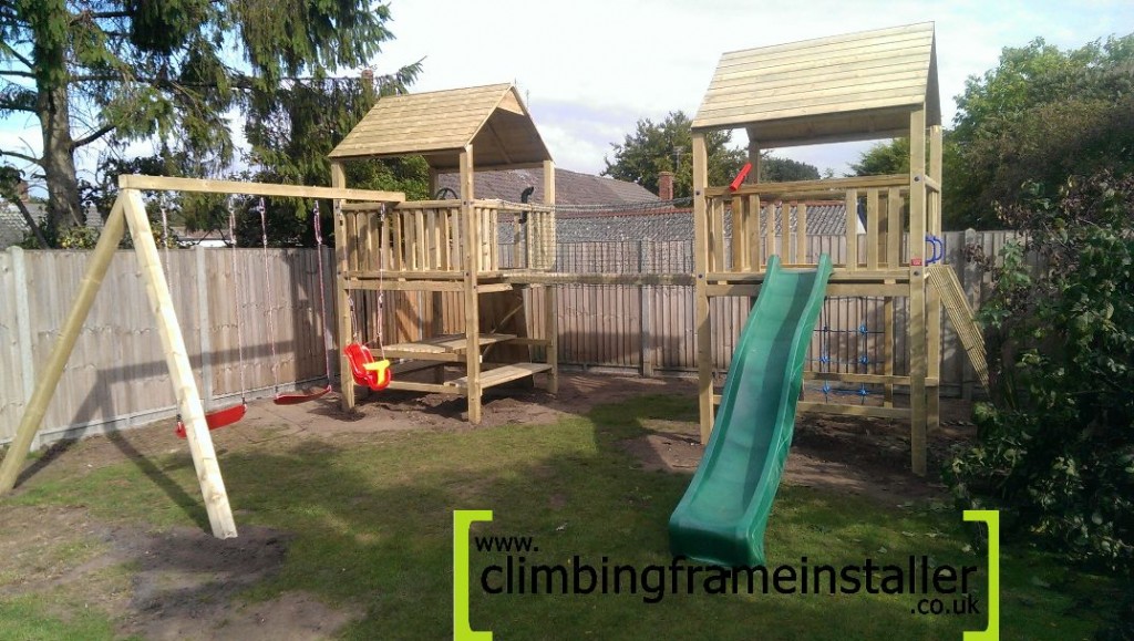 PlayCrazy Double Tower Climbing Frame