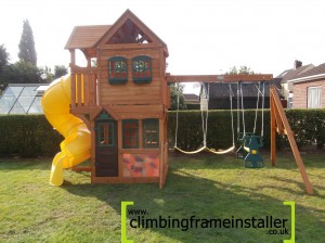 The Selwood Goldenridge Climbing Frame