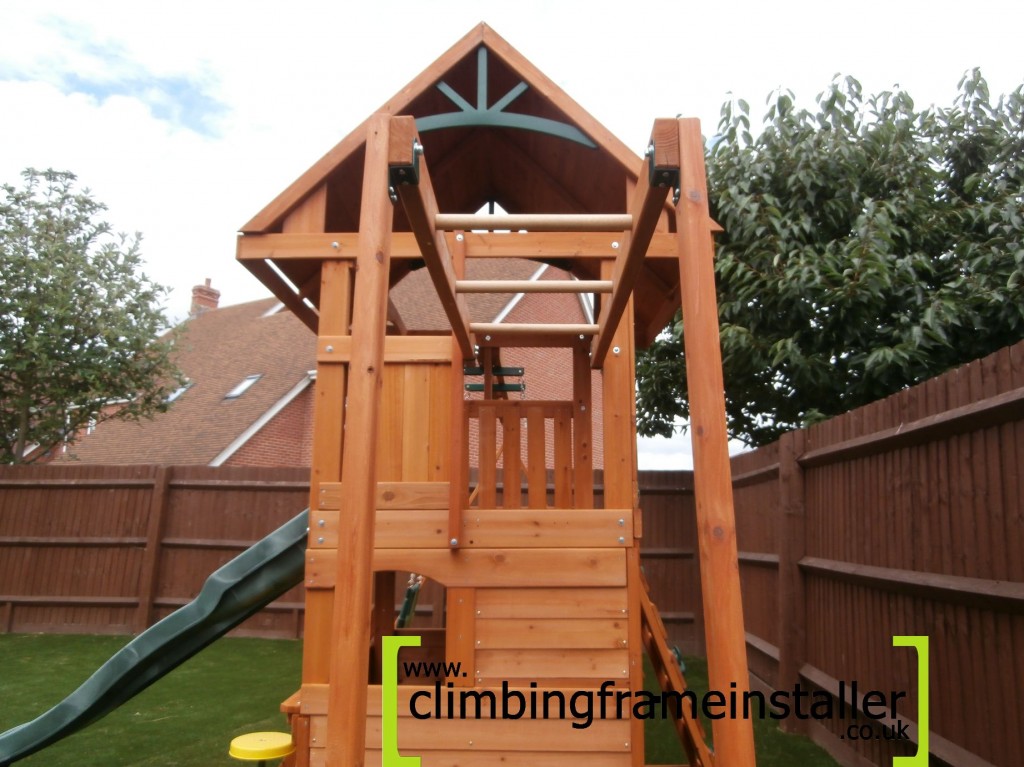 Selwood Penshurst Climbing Frame  Climbing Frame Installation