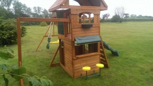 Ridgeview deluxe climbing frame selwood