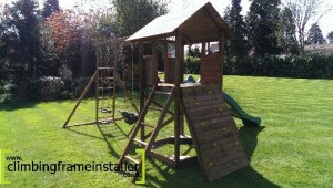 Dunster House MaxiFort Frontier Climbing Frame Playset