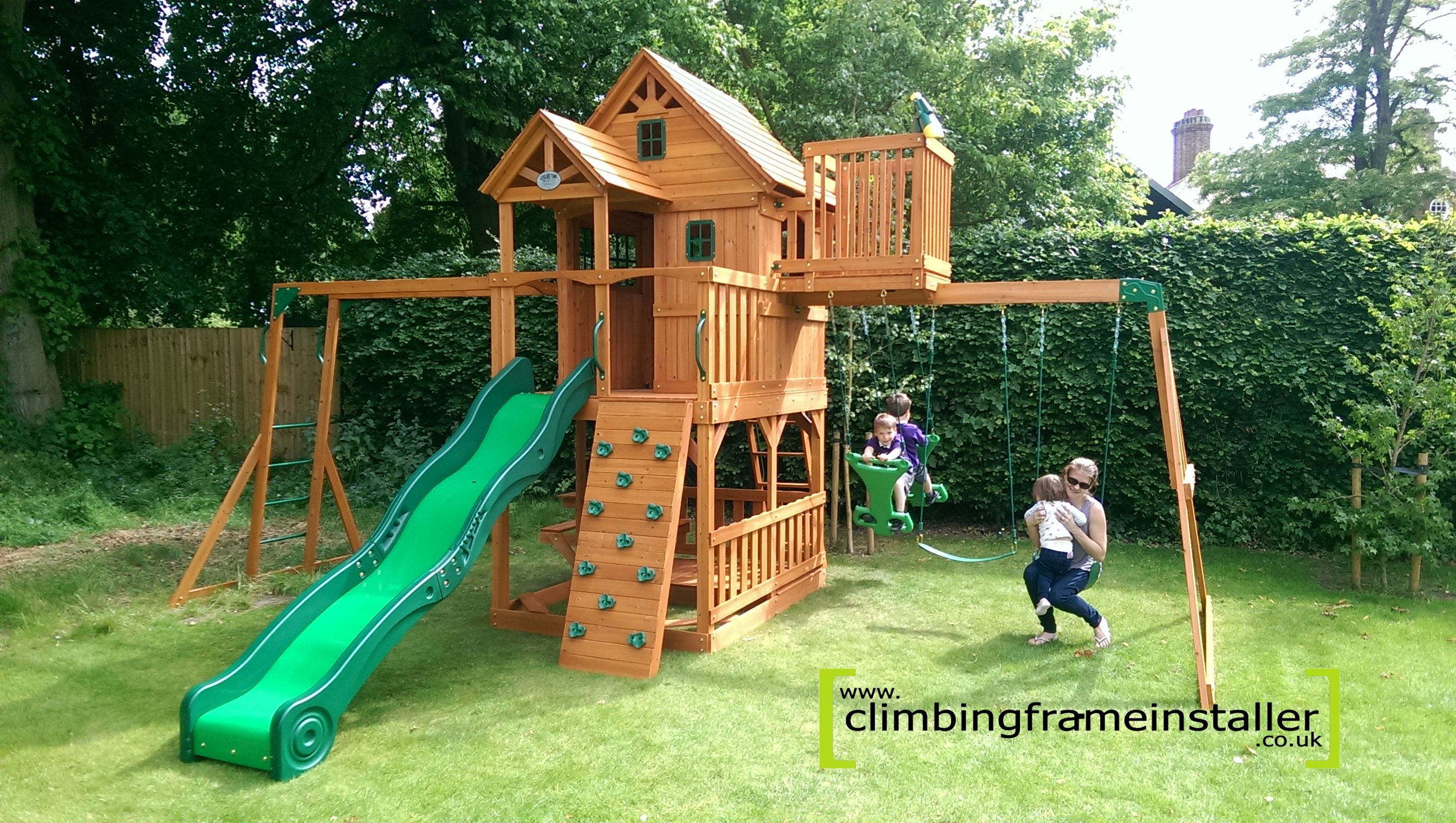 Installing the Skyfort Climbing Frame from Selwood
