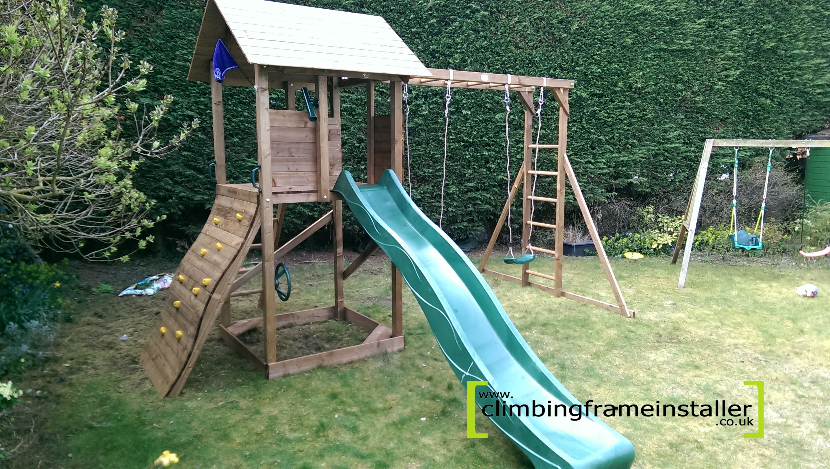The Dunster House MaxiFort Frontier Climbing Frame