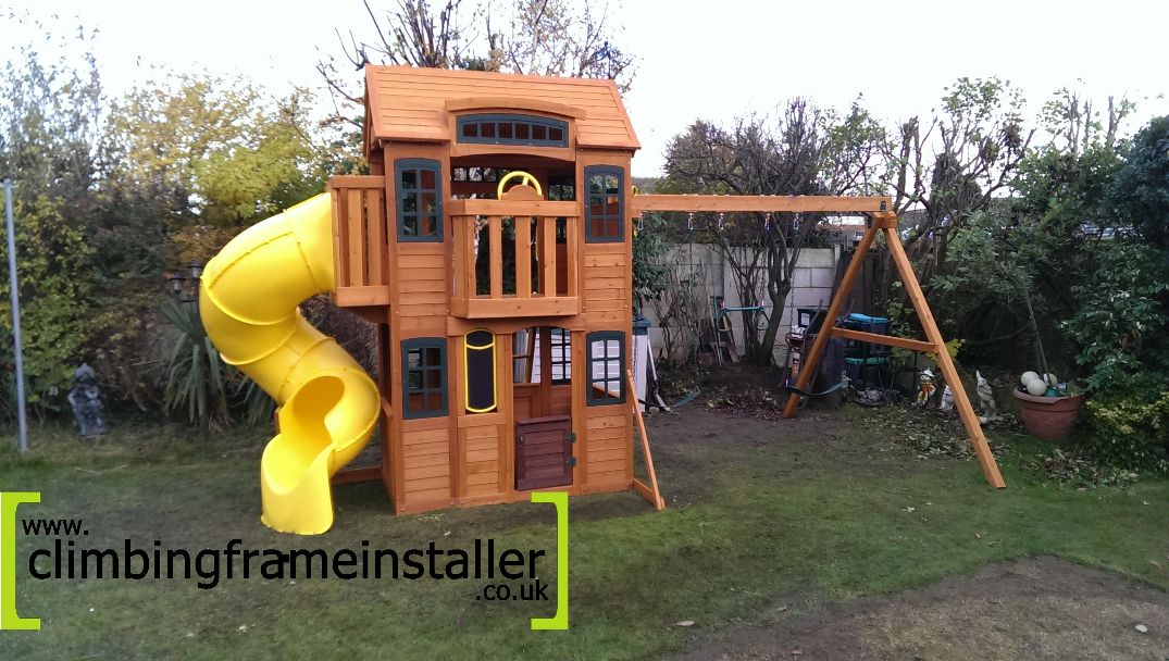 The Selwood Cedar Valley Lodge Climbing Frame